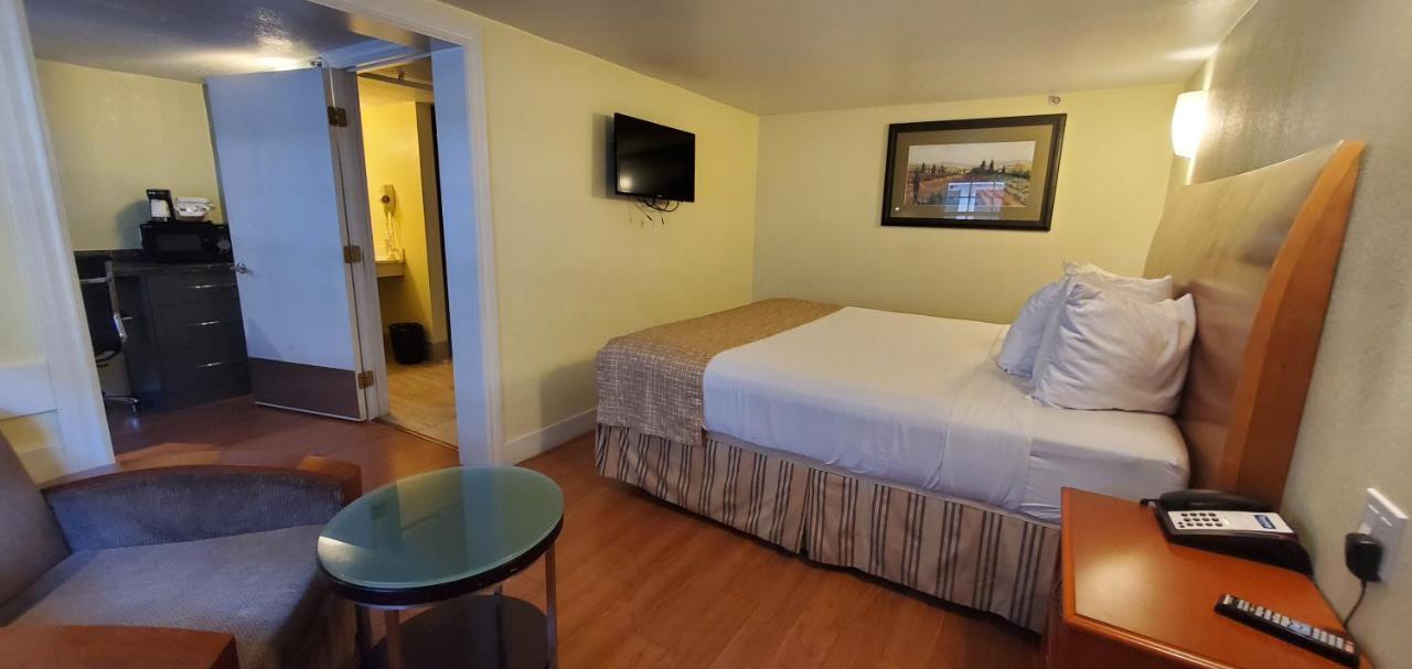 Travelodge By Wyndham Fairfield/Napa Valley Eksteriør bilde